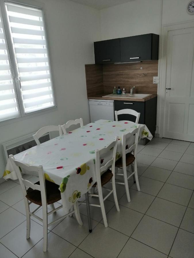 Gite En Brenne Les Chenes Merigny Exterior photo